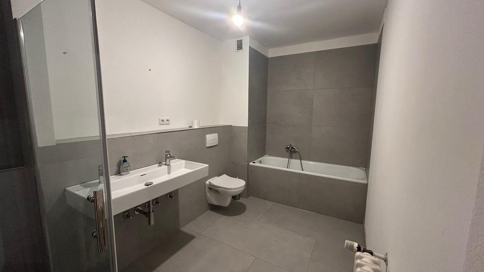 Reihenhaus Siegburg - 4 Zimmer, 135 m&sup2;, 1.700&euro; | Angebot:24600444