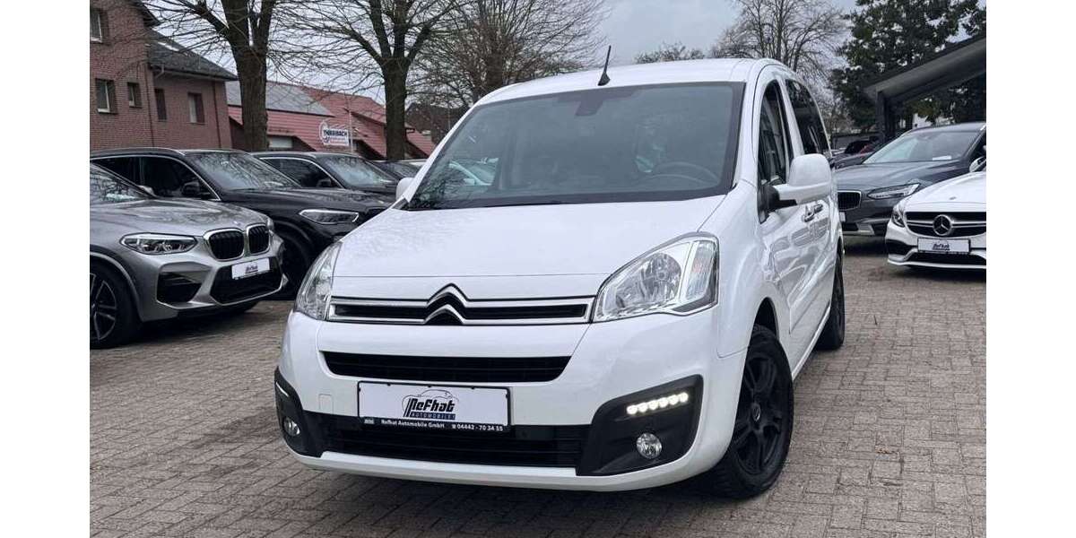 Citroen Berlingo 105.950 km 8.950 &euro; Lohne (Old) 49393