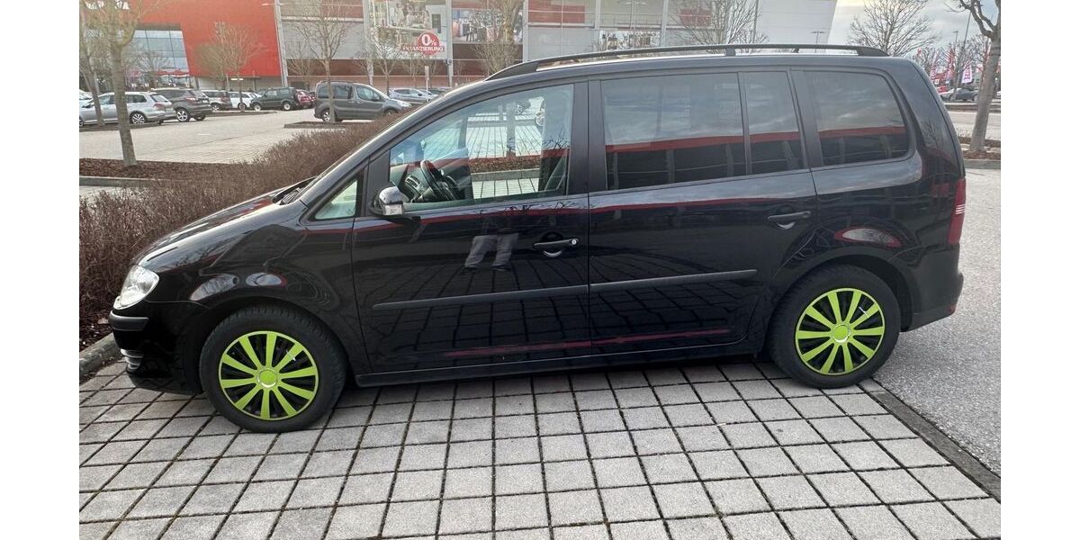 VW Touran 253.000 km 5.000 &euro; München 81249