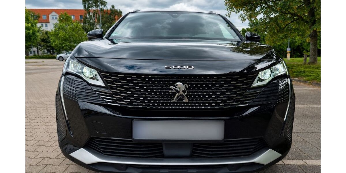 Peugeot 5008 28.510 km 27.000 &euro; Leipzig 04209