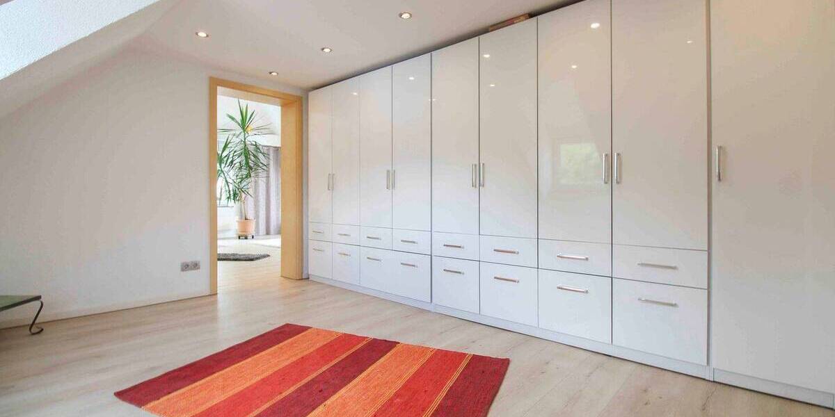 Mehrfamilienhaus, Wohnhaus Pfaffenhofen an der Ilm Pfaffenhofen a d Ilm - 6 Zimmer, 925.000&euro; | Angebot:26174391