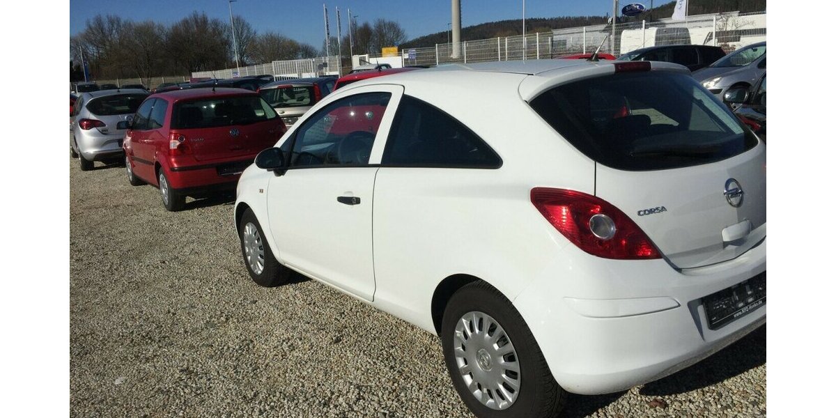 Opel Corsa Selection,Klima,ESP.,Tüv Neu! 172.000 km 4.200 &euro; Himmelkron 95502