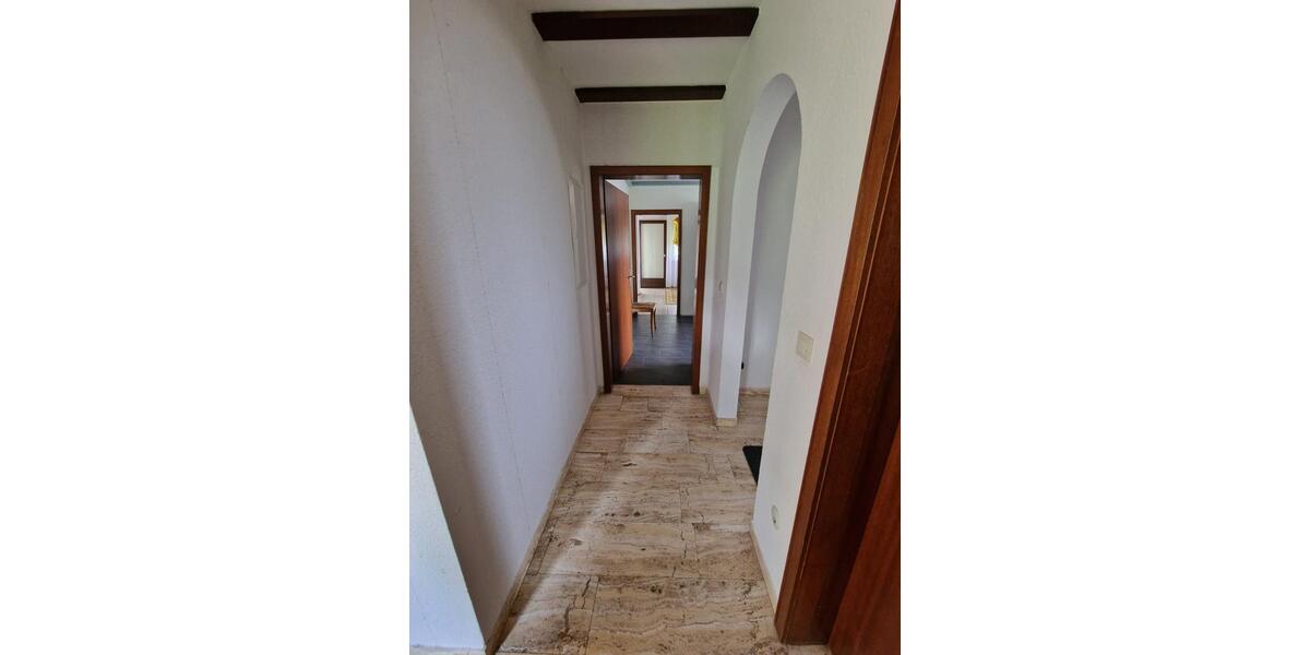 Mehrfamilienhaus, Wohnhaus Annweiler am Trifels - 9 Zimmer, 198 m&sup2;, 429.000&euro; | Angebot:25589332