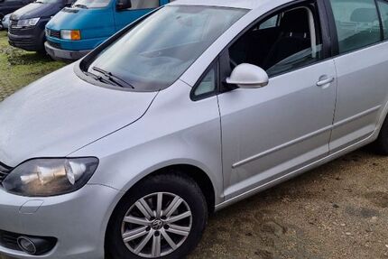 VW Golf 157.000 km 5.700 &euro; Osthofen 67574