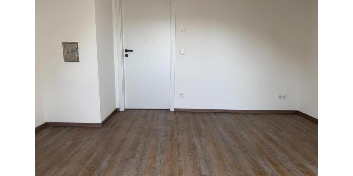 Dachgeschoßwohnung Beratzhausen - 3 Zimmer, 84 m&sup2;, 1.029&euro; | Angebot:24854465