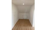 Dachgeschoßwohnung Schiffweiler - 1 Zimmer, 40 m&sup2;, 530&euro; | Angebot:26407580