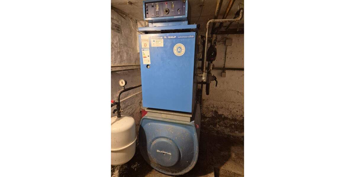 *** offene Besichtigung**** am 31.01.2026 von 12.00 Uhr bis 14.30 Uhr Hinrich-Fehrs-Str. 49 Husum 5 zimmer