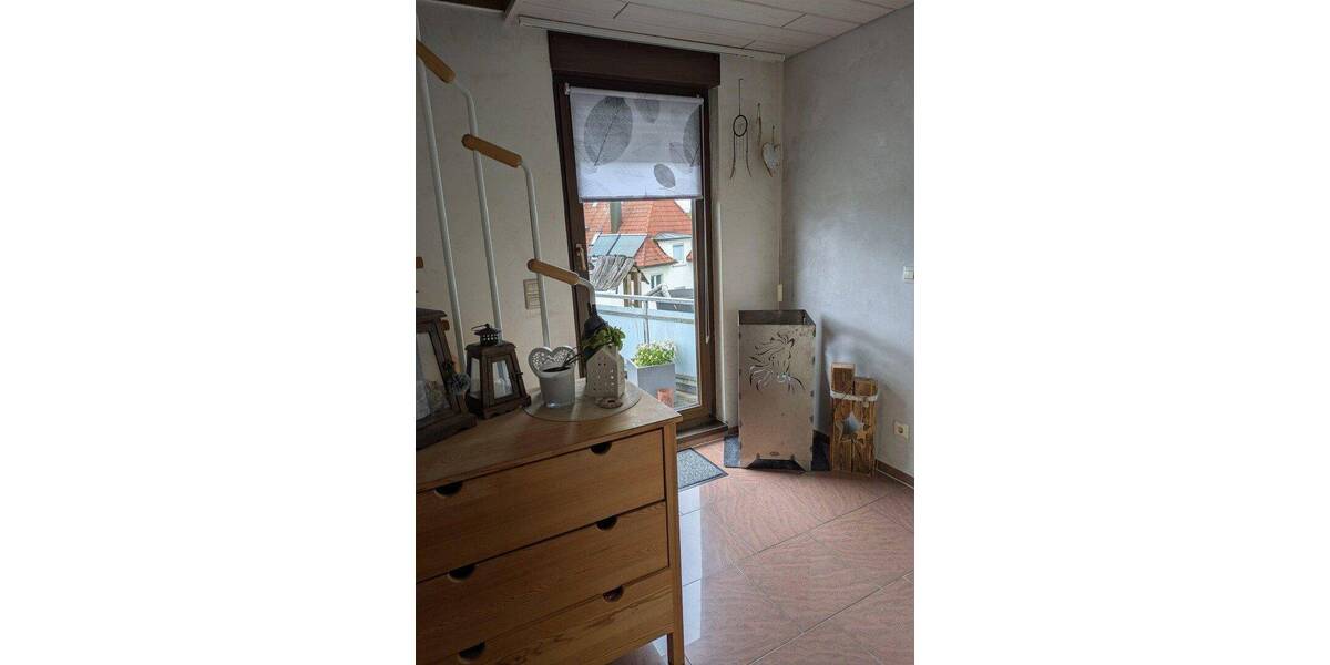 Etagenwohnung Metzingen - 3 Zimmer, 102 m&sup2;, 460.000&euro; | Angebot:26831999