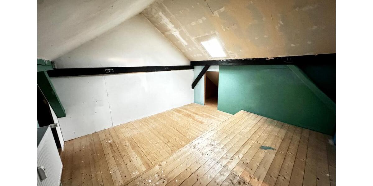 Etagenwohnung Bleckede - 6 Zimmer, 147 m&sup2;, 1.225&euro; | Angebot:26350832