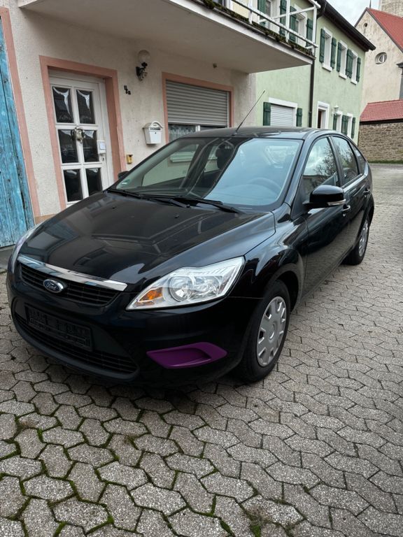 Ford Focus 173.791 km 3.700 € Dittenheim 91723