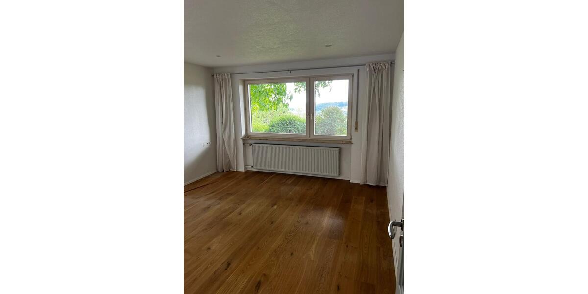 Einfamilienhaus Herbrechtingen - 6 Zimmer, 200 m&sup2;, 1.950&euro; | Angebot:25259012