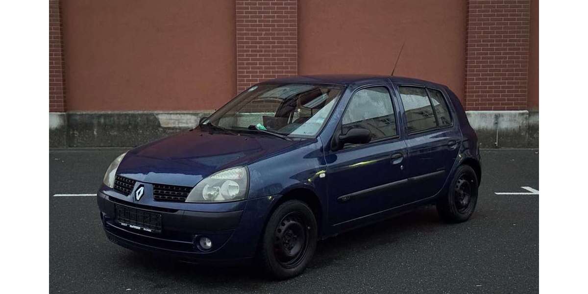 Renault Clio 73.000 km 1.234 &euro; Forchheim 91301