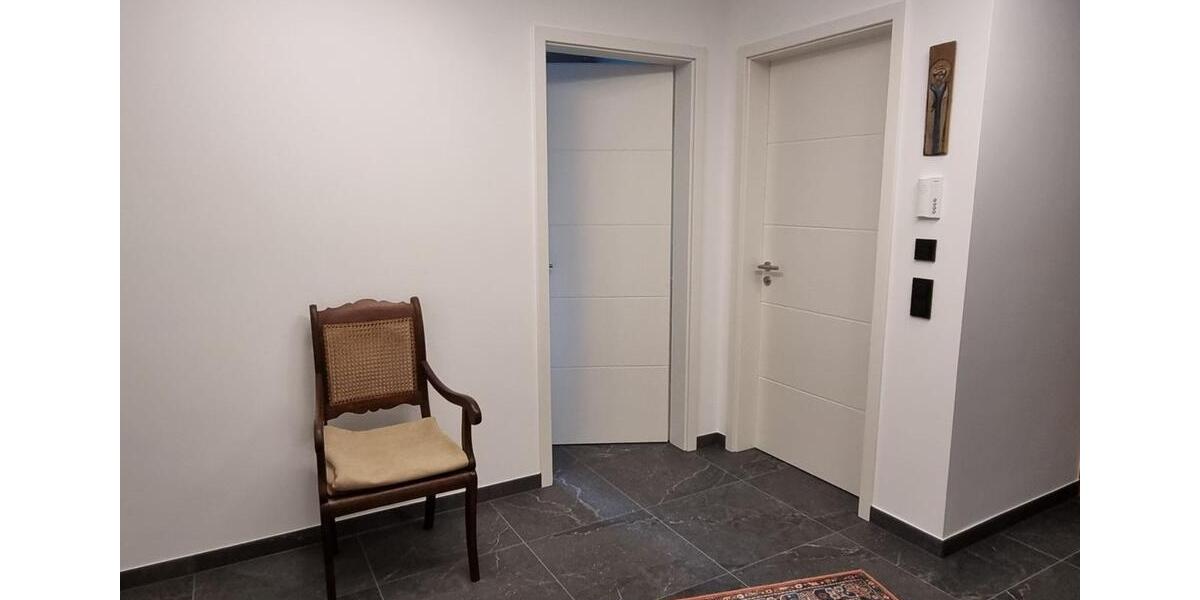 Einfamilienhaus Viechtach - 2 Zimmer, 96 m&sup2;, 1.100&euro; | Angebot:25058095