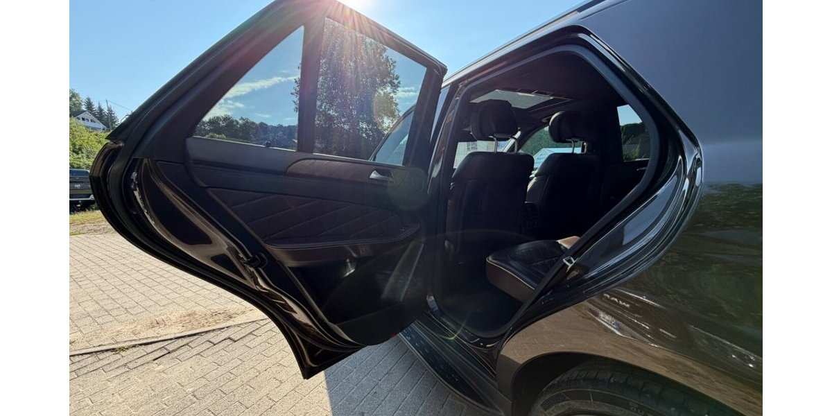 Mercedes-Benz ML 500 4 Matic Designo Massagesitze 22 ZOLL 165.000 km 19.990 &euro; Rudolstadt 07407