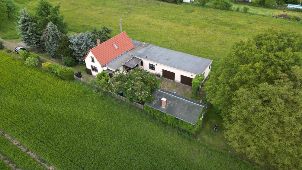 Einfamilienhaus in idyllischer Lage mit großem Grundstück - Einfamilienhaus Großeutersdorf | Angebot:26338317