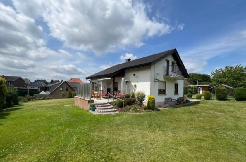 Charmantes EFH, großes Grundstück, Keller & Garage Schnathorst