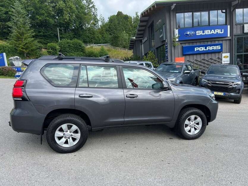 Land Cruiser