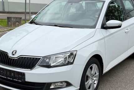 Skoda Fabia 148.000 km 7.499 &euro; Lahr 77933