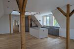 Exklusive Dachgeschosswohnung mit Design-Küche & Sichtbalken 4 zimmer