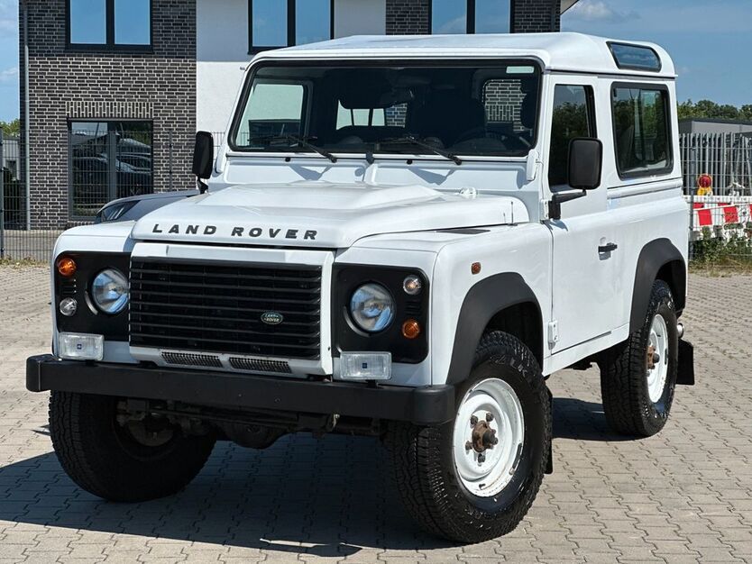 Land Rover Defender 100.502 km 38.675 € Gronau 48599