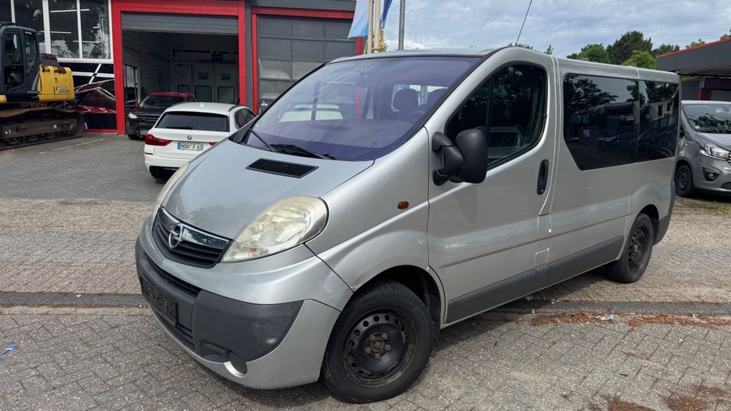 Opel Vivaro 291.000 km 2.250 &euro; Nordhorn 48529