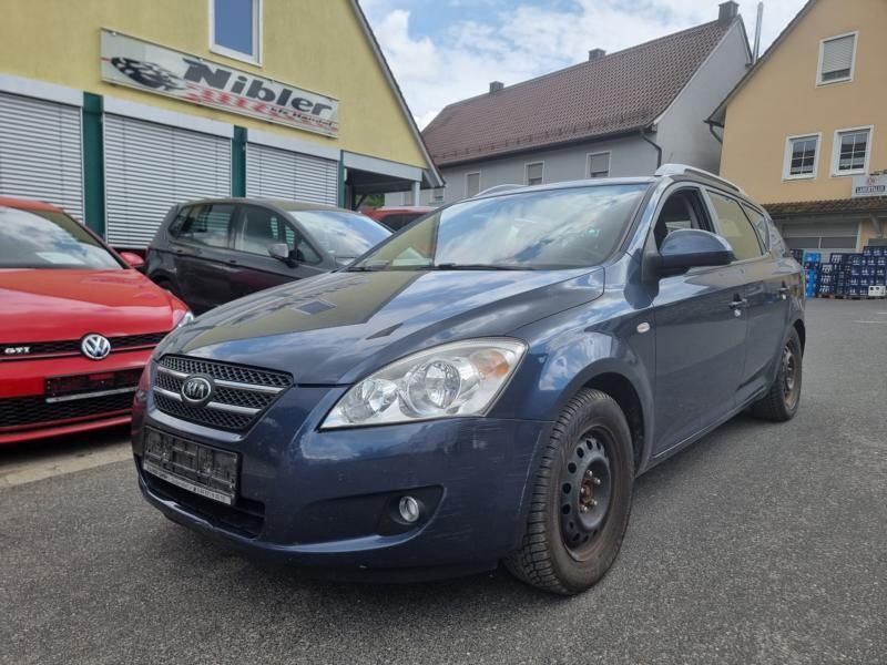 Kia ceed / Ceed 223.516 km 999 € Lauterhofen 92283