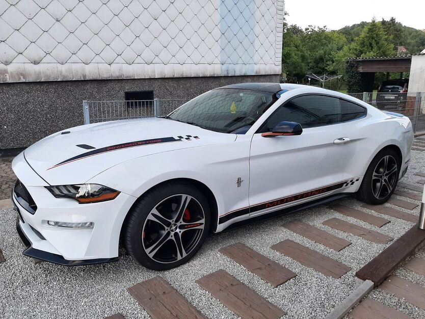 Ford Mustang 110.500 km 22.900 € Neunkirchen 66538