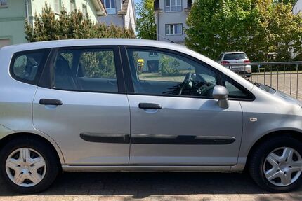 Honda Jazz 86.700 km 4.190 &euro; Putbus 18581