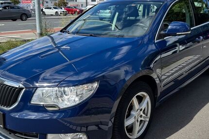 Skoda Superb 133.000 km 5.900 € Nürnberg 90449