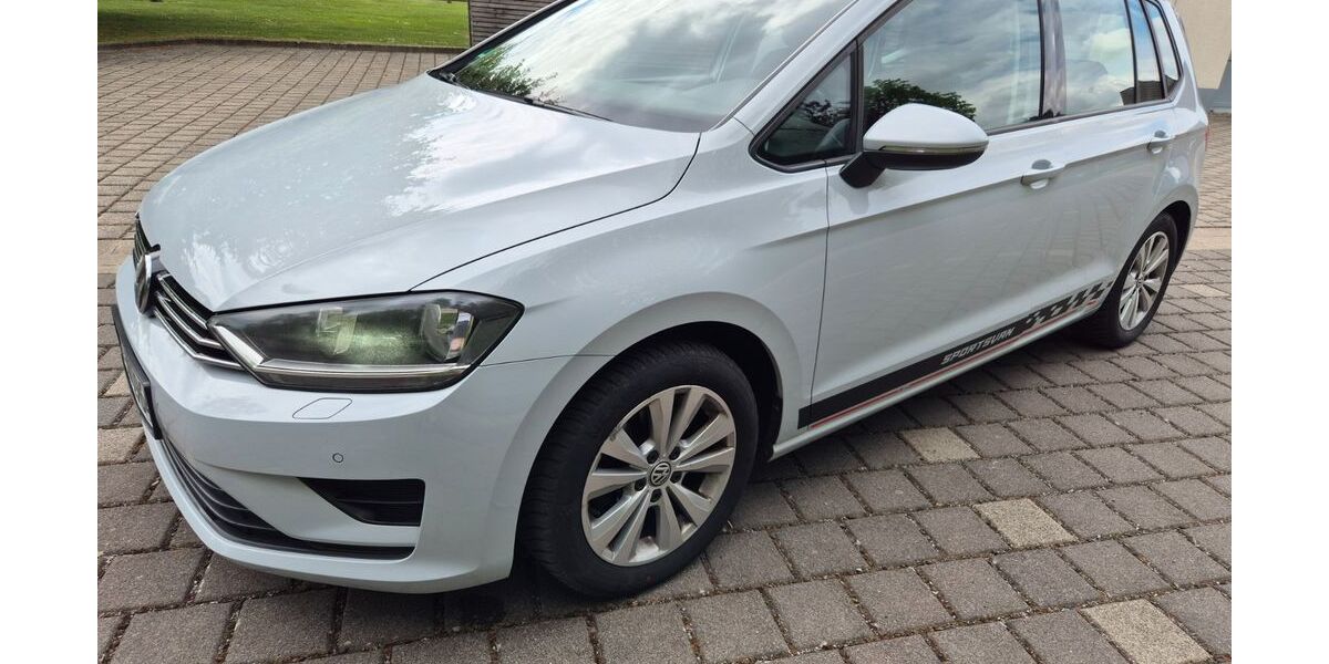 VW Golf Sportsvan 168.500 km 10.500 &euro; Hille 32479