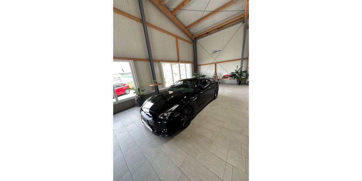 Nissan GT-R 72.000 km 68.990 &euro; Rohrbach 04150
