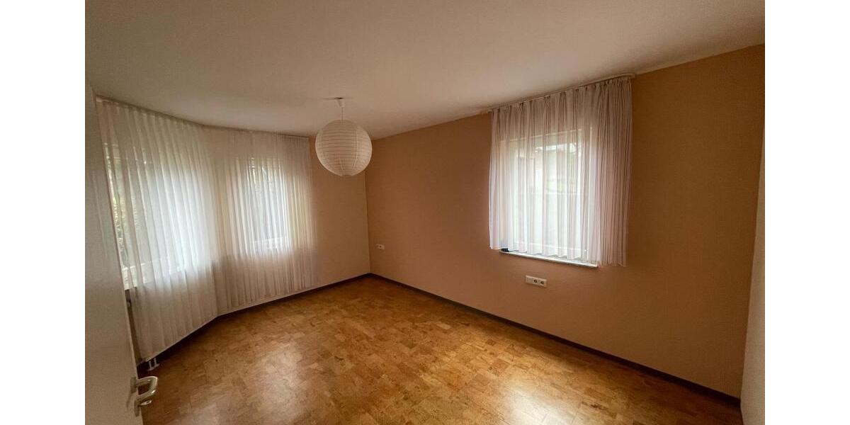 Erdgeschoßwohnung Reutlingen Reutlingen (Kernstadt) - 3 Zimmer, 75 m&sup2;, 900&euro; | Angebot:24801977