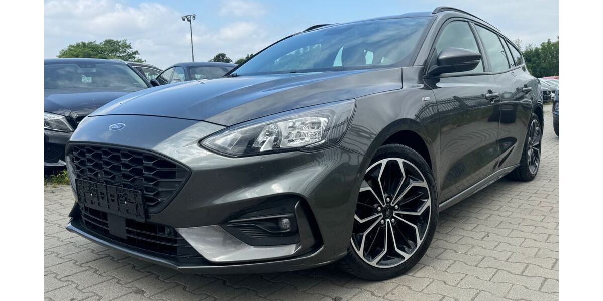 Ford Focus 191.000 km 10.999 &euro; Oberkrämer 16727