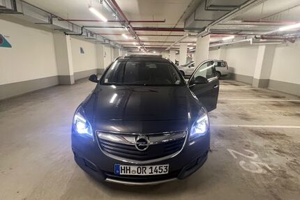Opel Insignia 167.000 km 11.100 € Hamburg 22235