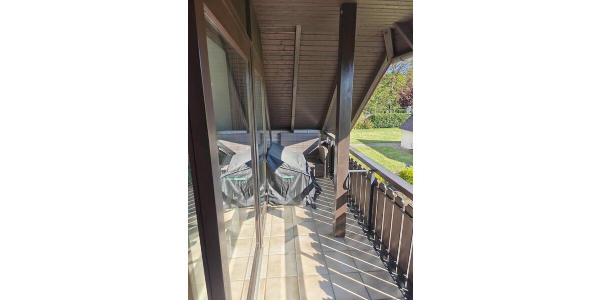 Dachgeschoßwohnung Hille - 3 Zimmer, 85 m&sup2;, 740&euro; | Angebot:26271507