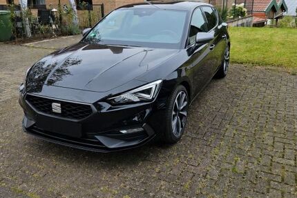 Seat Leon 64.000 km 17.500 &euro; Büren 33142