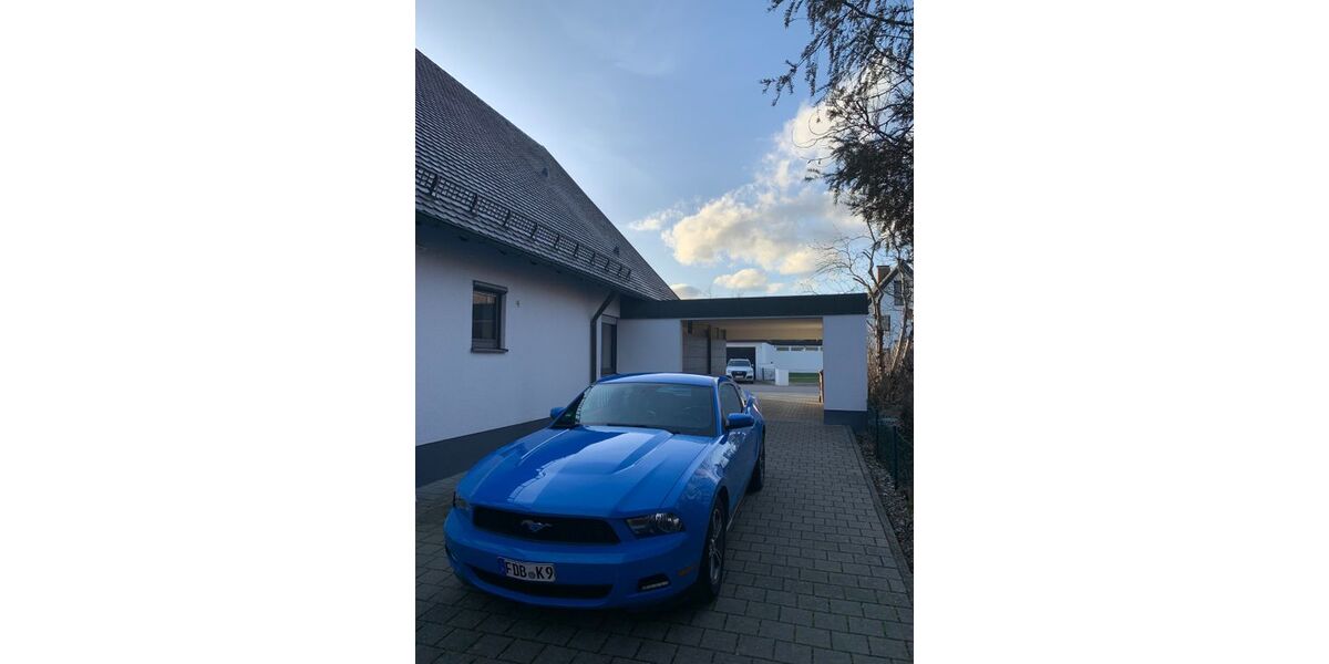 Ford Mustang 119.458 km 11.000 &euro; Friedberg 86316