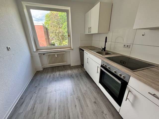 Etagenwohnung Wilhelmshaven Aldenburg - 3 Zimmer, 67 m&sup2;, 455&euro; | Angebot:26851022