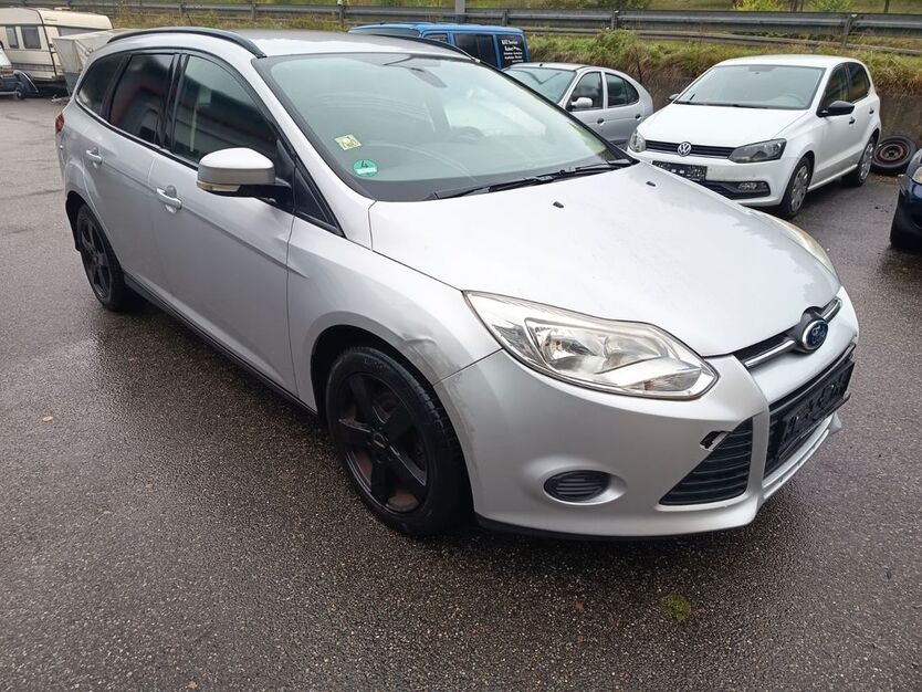 Ford Focus 171.000 km 4.999 € Villingen-Schwenningen 78052