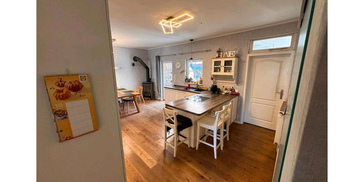 Einfamilienhaus Uelzen - 6 Zimmer, 120 m&sup2;, 1.500&euro; | Angebot:24901831