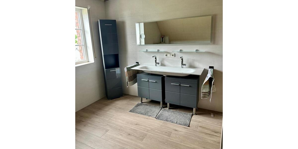 Einfamilienhaus Bad Laasphe - 7 Zimmer, 153 m&sup2;, 349.000&euro; | Angebot:27119497