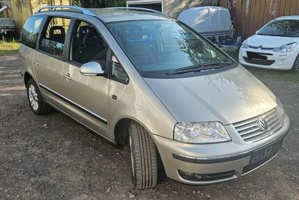 VW Sharan