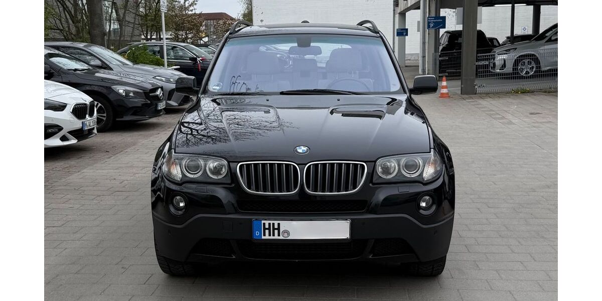 BMW X3 199.800 km 9.900 &euro; Hamburg 22087