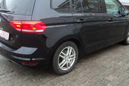 VW Touran 208.000 km 14.999 &euro; Kaiserslautern 67663