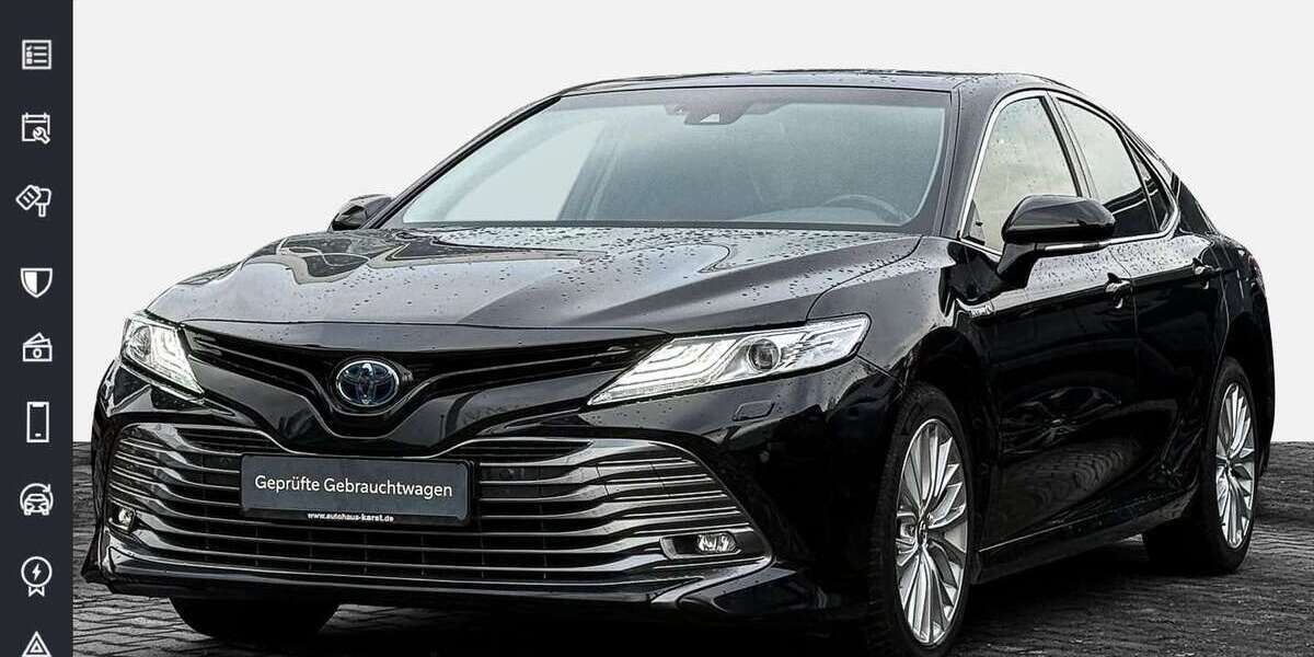 Toyota Camry 89.424 km 22.390 &euro; Köln 51063