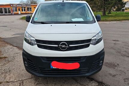 Opel Vivaro 57.000 km 13.500 &euro; Bad Lauchstädt 06246
