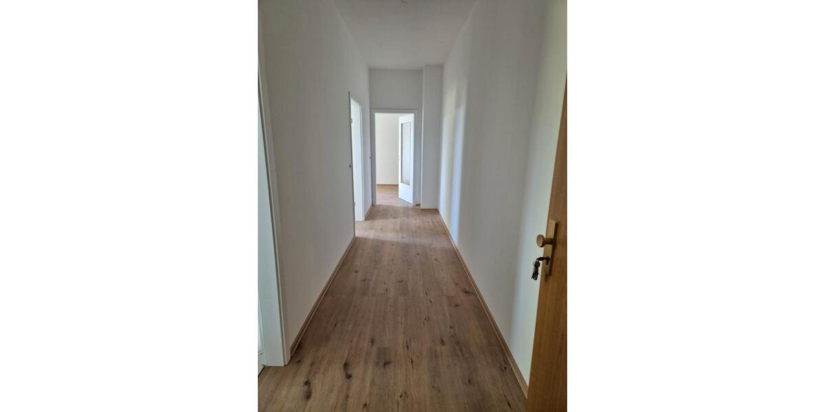 Etagenwohnung Döbeln - 2 Zimmer, 56 m&sup2;, 336&euro; | Angebot:26001492