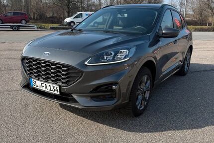 Ford Kuga 42.000 km 23.990 &euro; Harrislee 24955