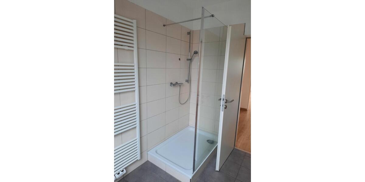 Dachgeschoßwohnung Völklingen - 3 Zimmer, 75 m&sup2;, 600&euro; | Angebot:26400588