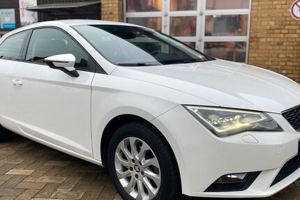 Seat Leon 130.258 km 9.990 &euro; Leipzig 04178
